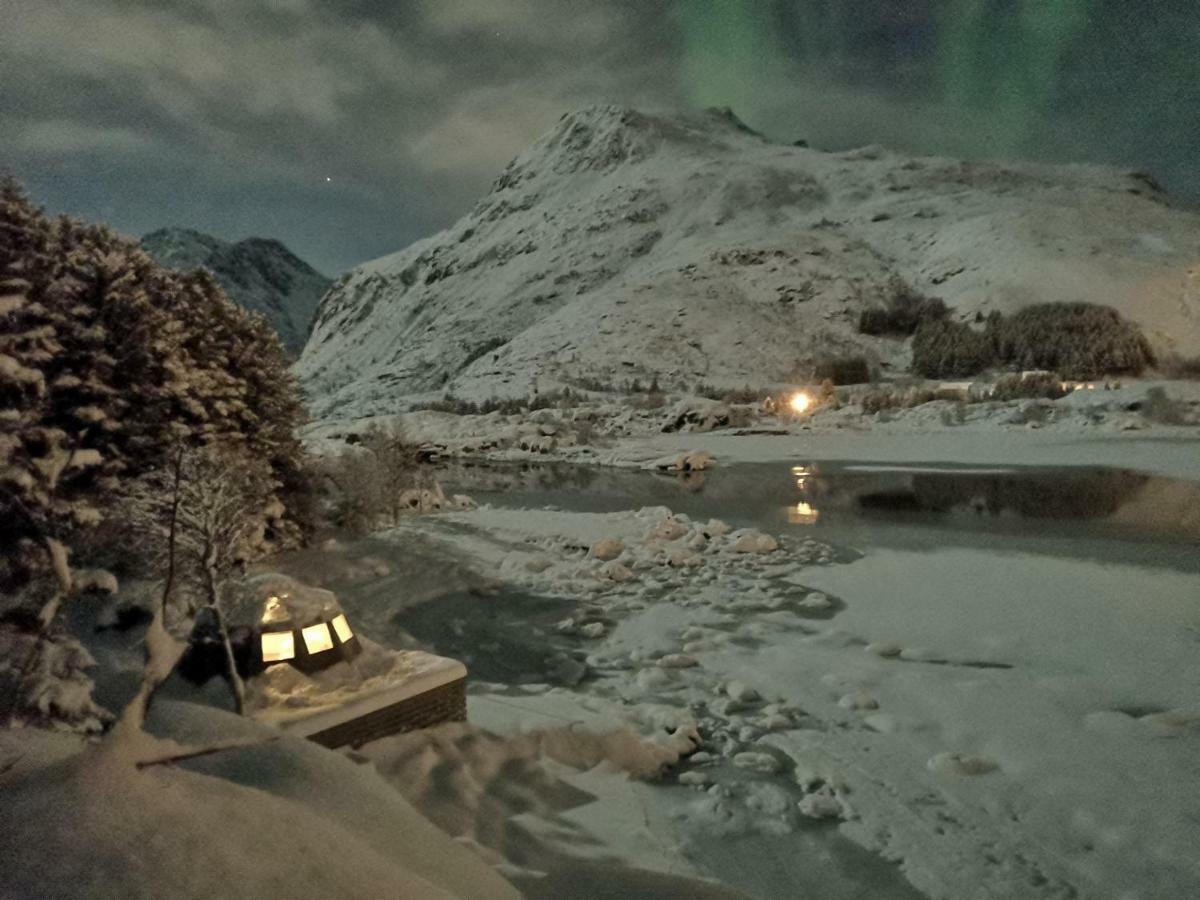 Flo Lofoten Eco Escape Otel Valberg Dış mekan fotoğraf